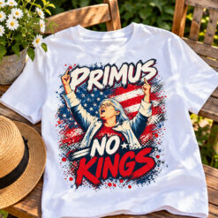 Aunt Sue No Kings Political Graphic T-Shirt