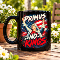 Aunt Sue No Kings Political Mug